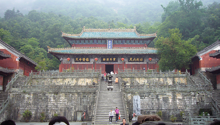 Purple Cloud Temple interior grounds